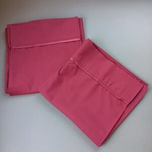 NOS Stevens Pillowcases Set of‎ 2 KING Solid Red with Satin Trim Vintage Luxury